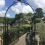 Inglenook Bed & Breakfast
