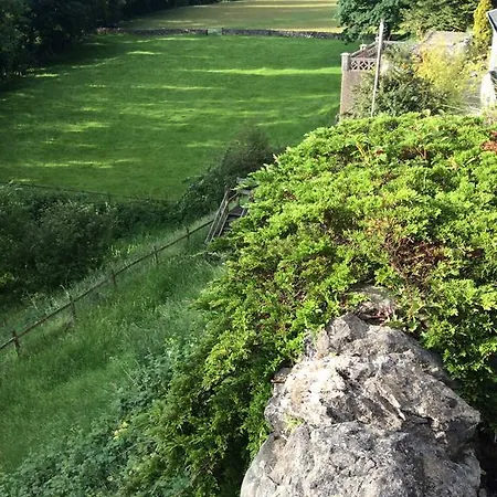 Inglenook Bed and breakfast
