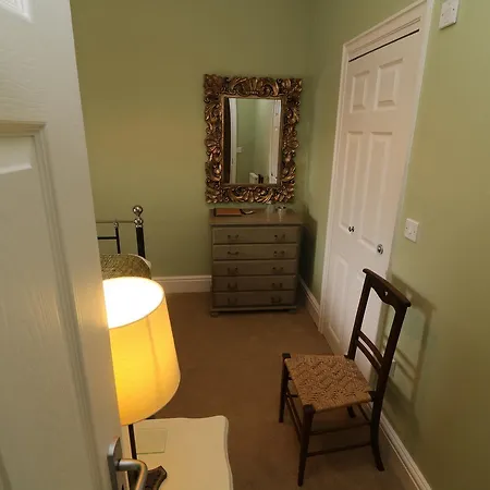 Bed and breakfast Inglenook 4*